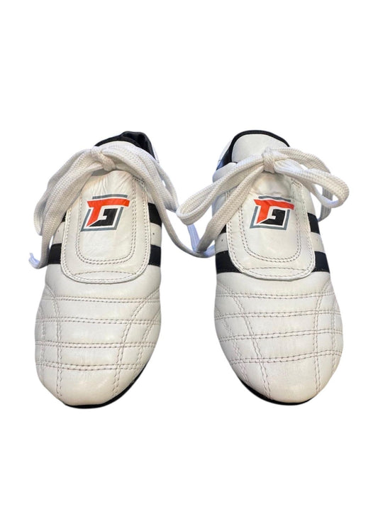 Tiger Pro Taekwondo Shoes image 1