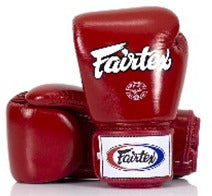 Boxing Gloves in Leather Tight Fit Red image 1