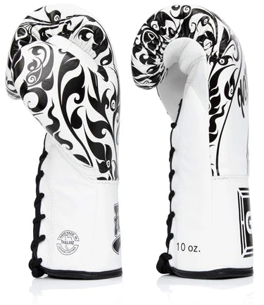 Boxing Gloves in Leather Limited Edition Glory Black/White