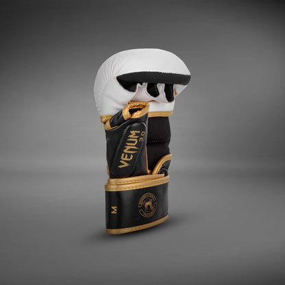 Venum Challenger 3.0 sparring gloves are particularly suitable for regular MMA training White image 2