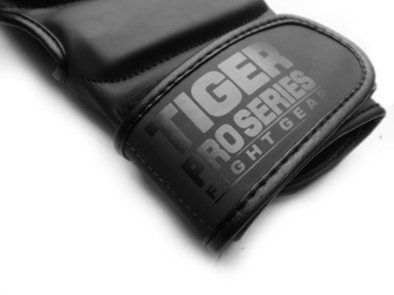 MMA Gloves image 3