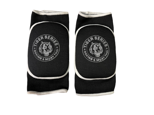 Elbo Pads for Training and Protection Blk image 0