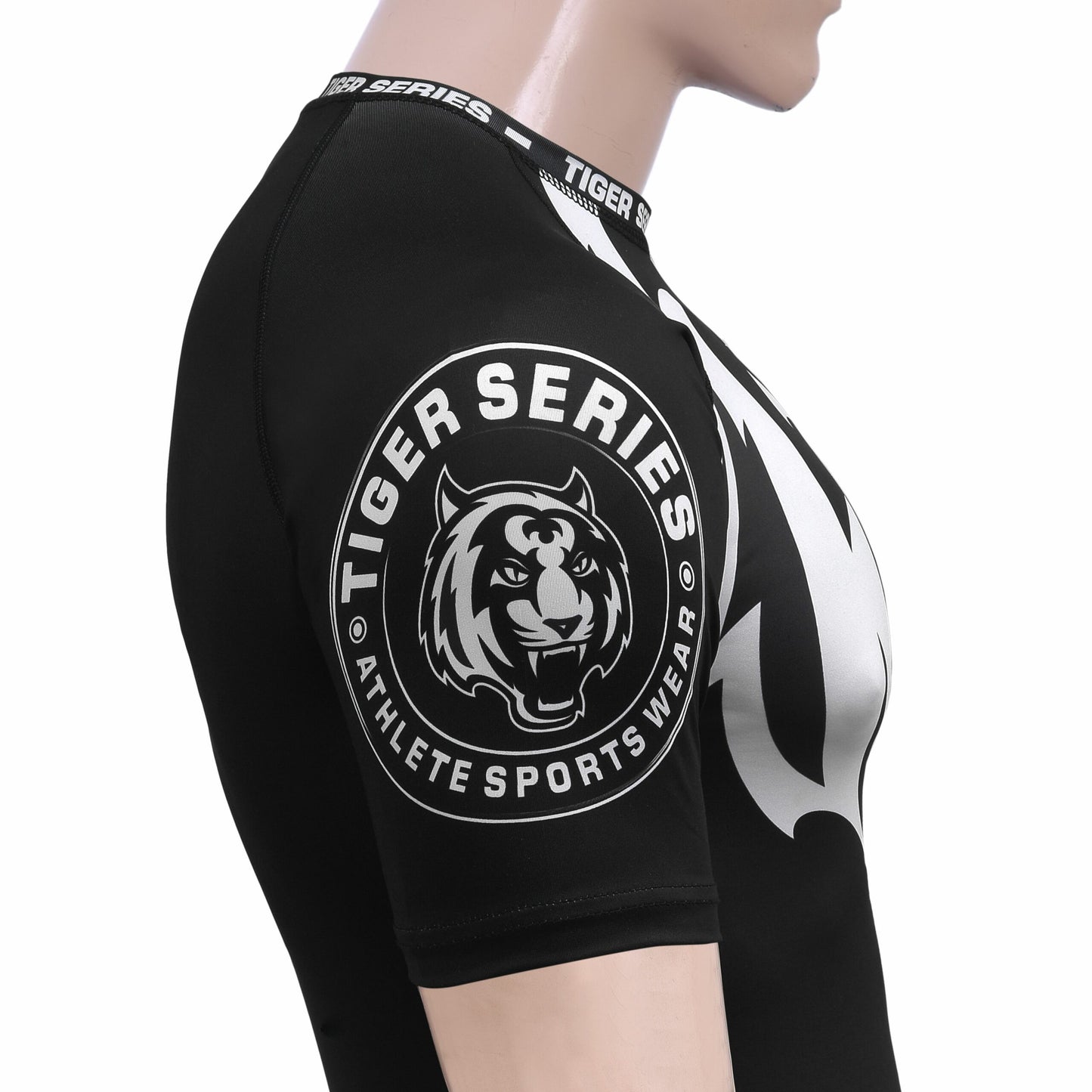 Skin Fitted Rashguard for MMA image 5