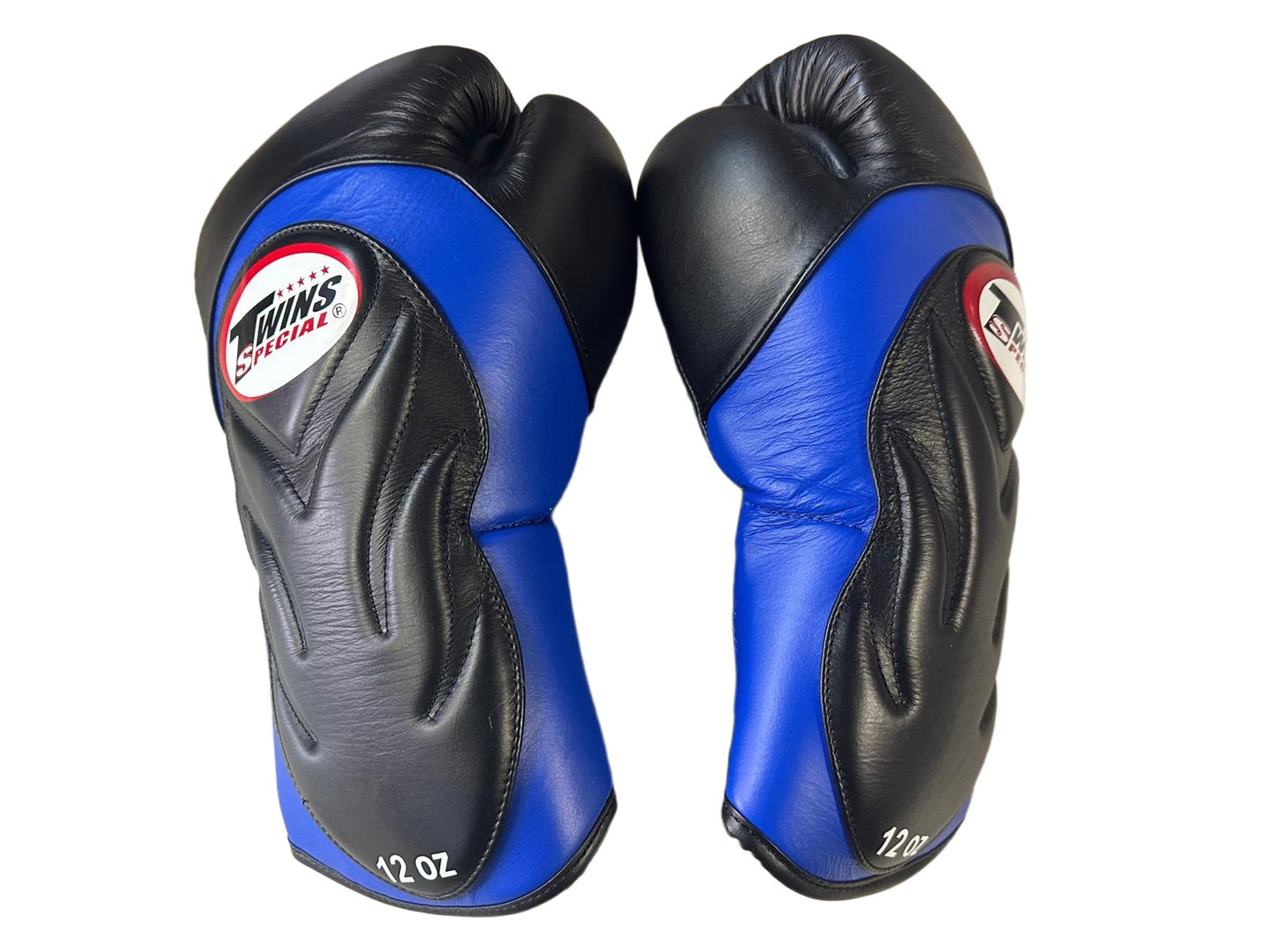 Twins Special Embossed Sparring Gloves BLACK/BLUE image 4